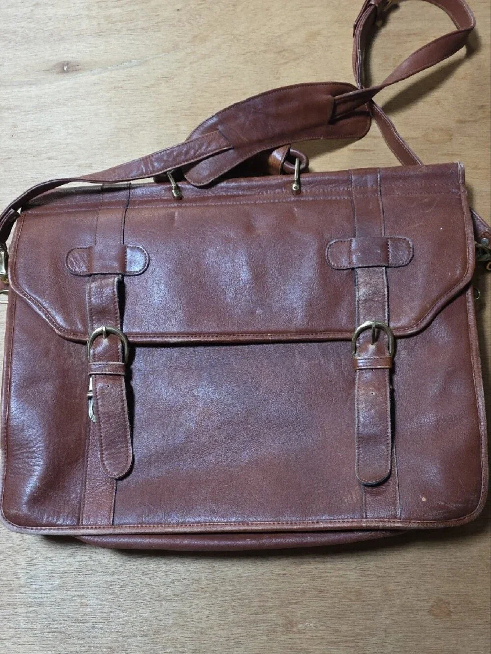 Vintage Distressed Travel Tool Brown Leather Messenger Bag